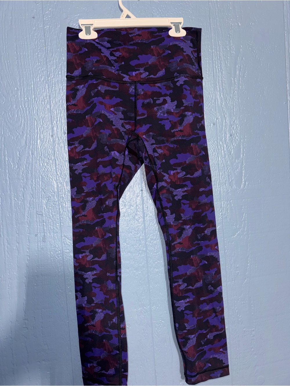Lululemon Purple Camo High-Waist Leggings size 6